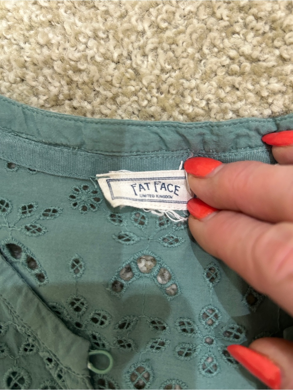 Fat Face Sage Green Eyelet Yoke blouse Top tiny buttons stretchy size large - Picture 9 of 9